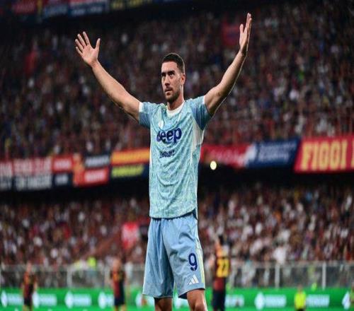 詹姆斯关键上篮助球队锁胜（詹姆斯关键上篮锁定胜局）