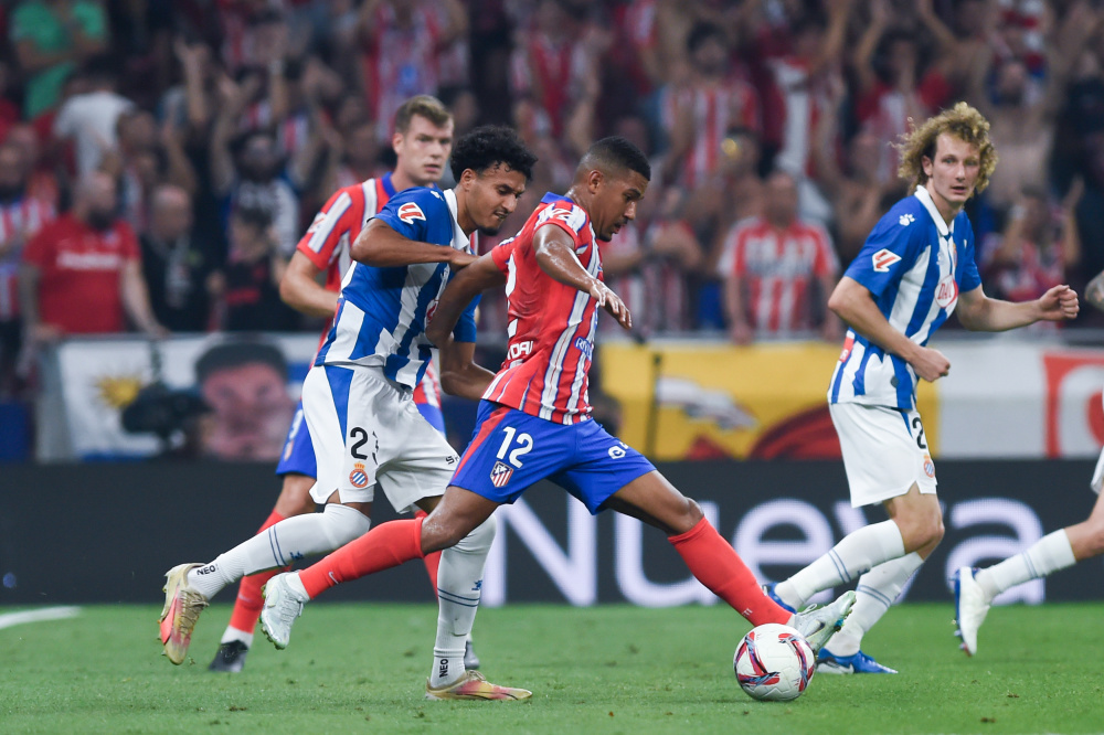 亚洲杯抽签揭晓，三强齐聚死亡之组（亚洲杯分组出炉，三大劲旅同落死亡之组）