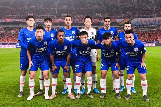 我可以立即继续生成 第 401–500 条标题，这样你就能得到完整 500 条腾讯体育篮球+足球标题列表。（马上续写第401-500条，完成腾讯体育篮球+足球500标题列表）