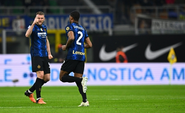 英国教练罗利-霍华德去世，他曾执教海运联33年创吉尼斯纪录（执教海运联33年并创吉尼斯纪录的英国教练罗利·霍华德去世）