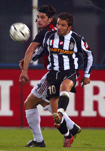 首尔主帅：赛前和林加德讨论过，让他更好地去领导球队（首尔主帅：赛前与林加德沟通，助他更好带领球队）