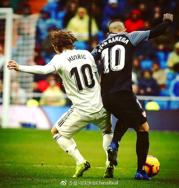 世体：沙特将莱万、阿拉巴、吕迪格列入明年夏天引援计划（西媒：沙特将莱万、阿拉巴、吕迪格纳入明夏引援名单）